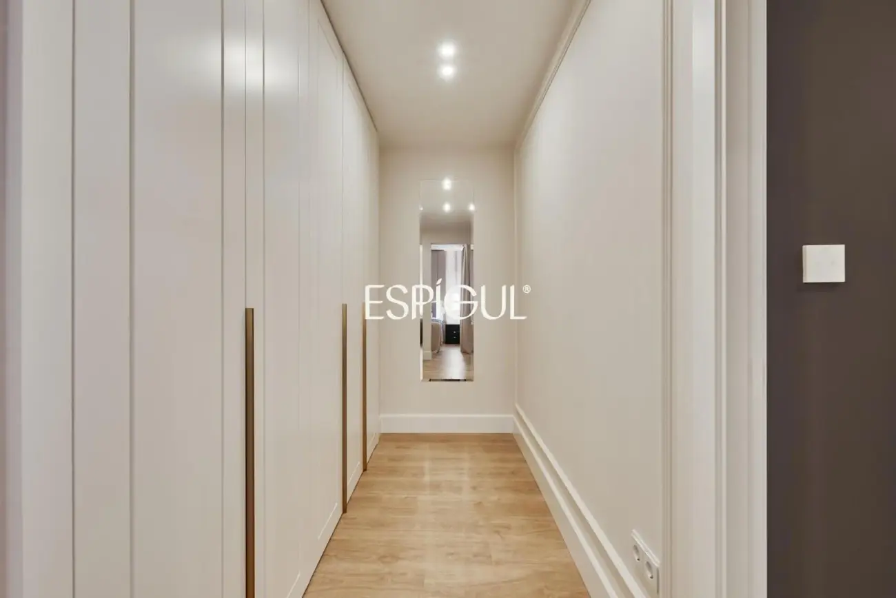 Отремонтированная квартира на продажу в районе Гойя, квартал Саламанка