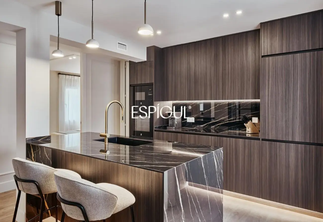 Отремонтированная квартира на продажу в районе Гойя, квартал Саламанка