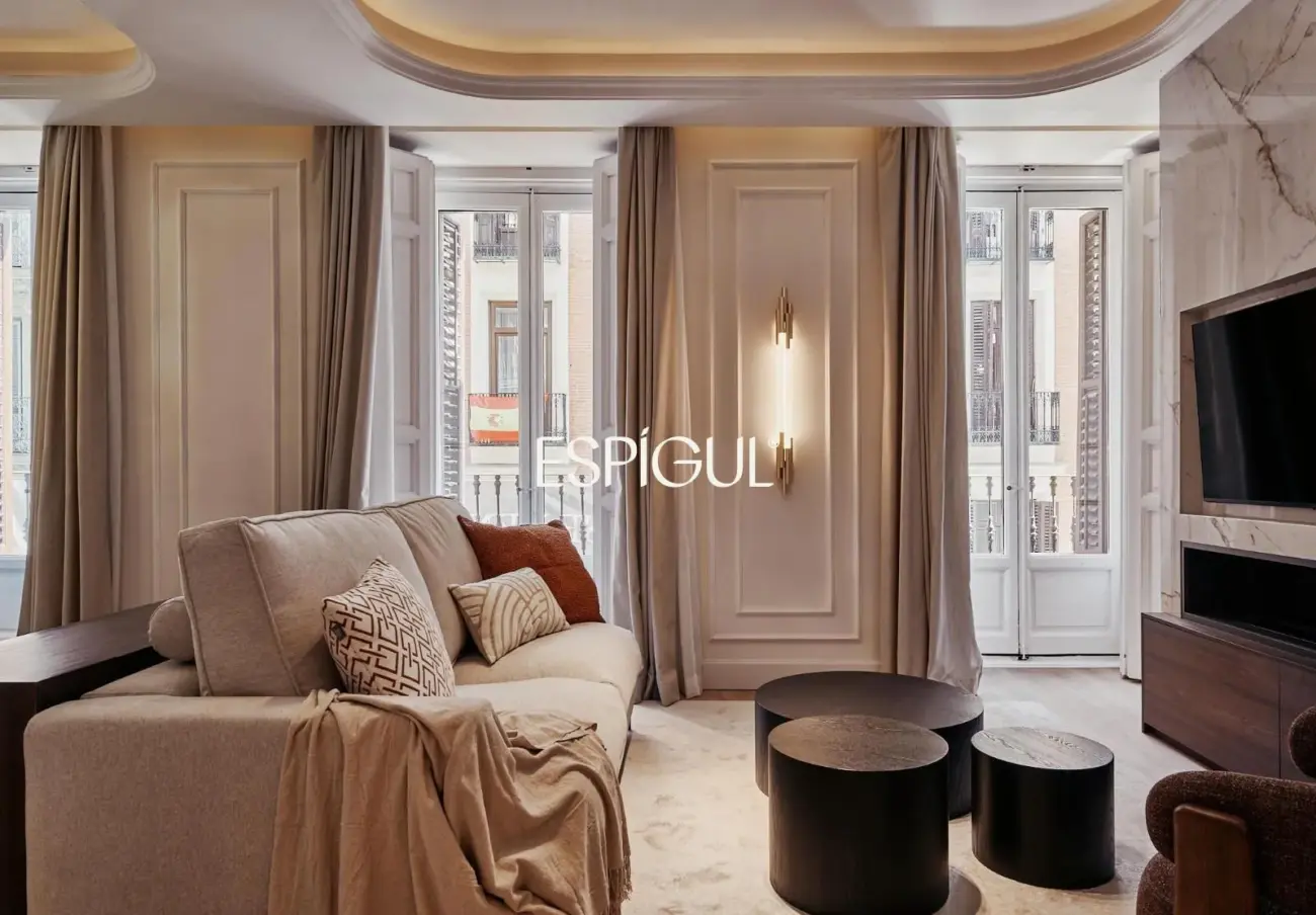 Appartement à vendre rénové et meublé dans immeuble classique, Justicia