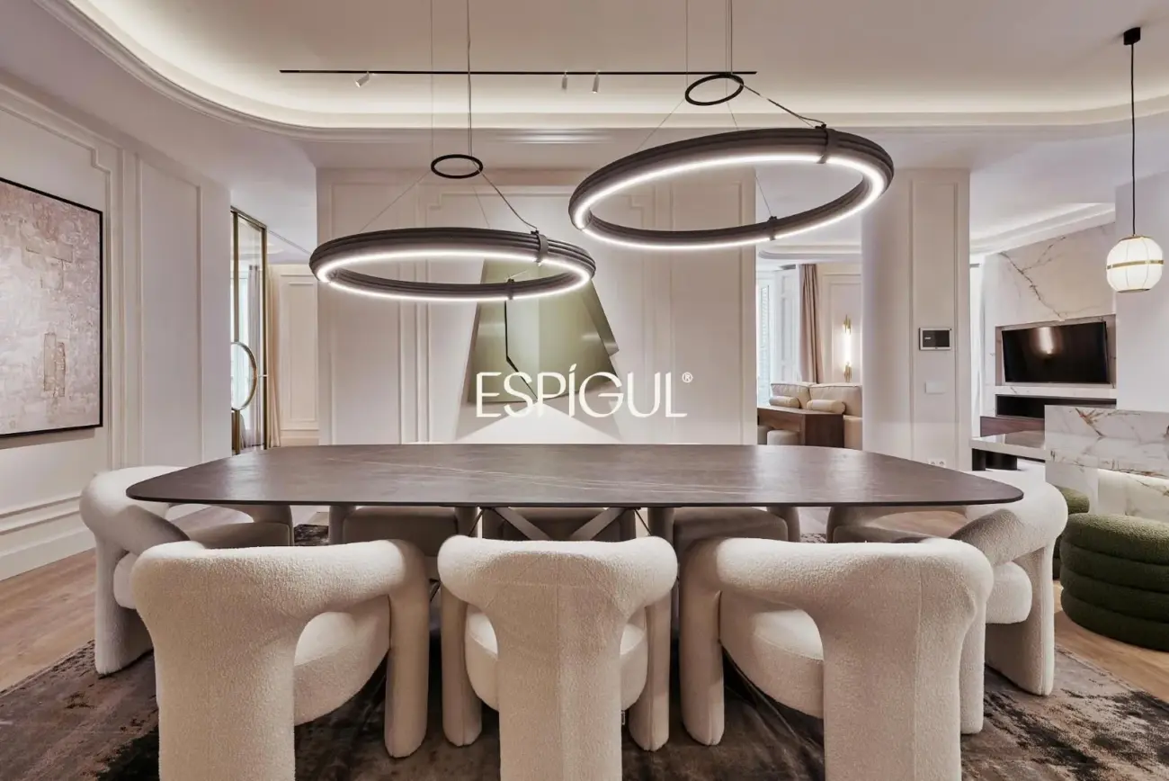 Appartement à vendre rénové et meublé dans immeuble classique, Justicia