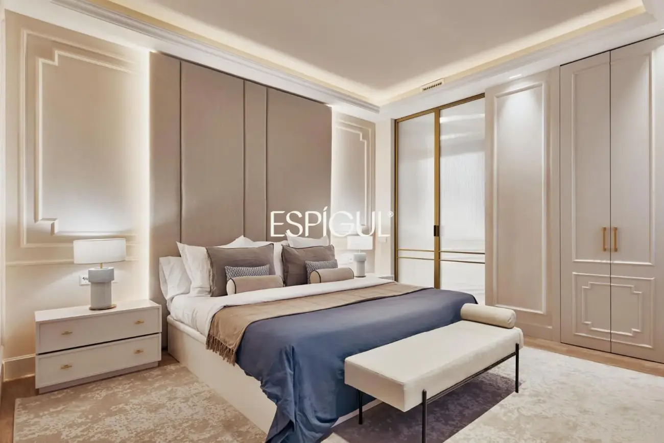 Appartement à vendre rénové et meublé dans immeuble classique, Justicia