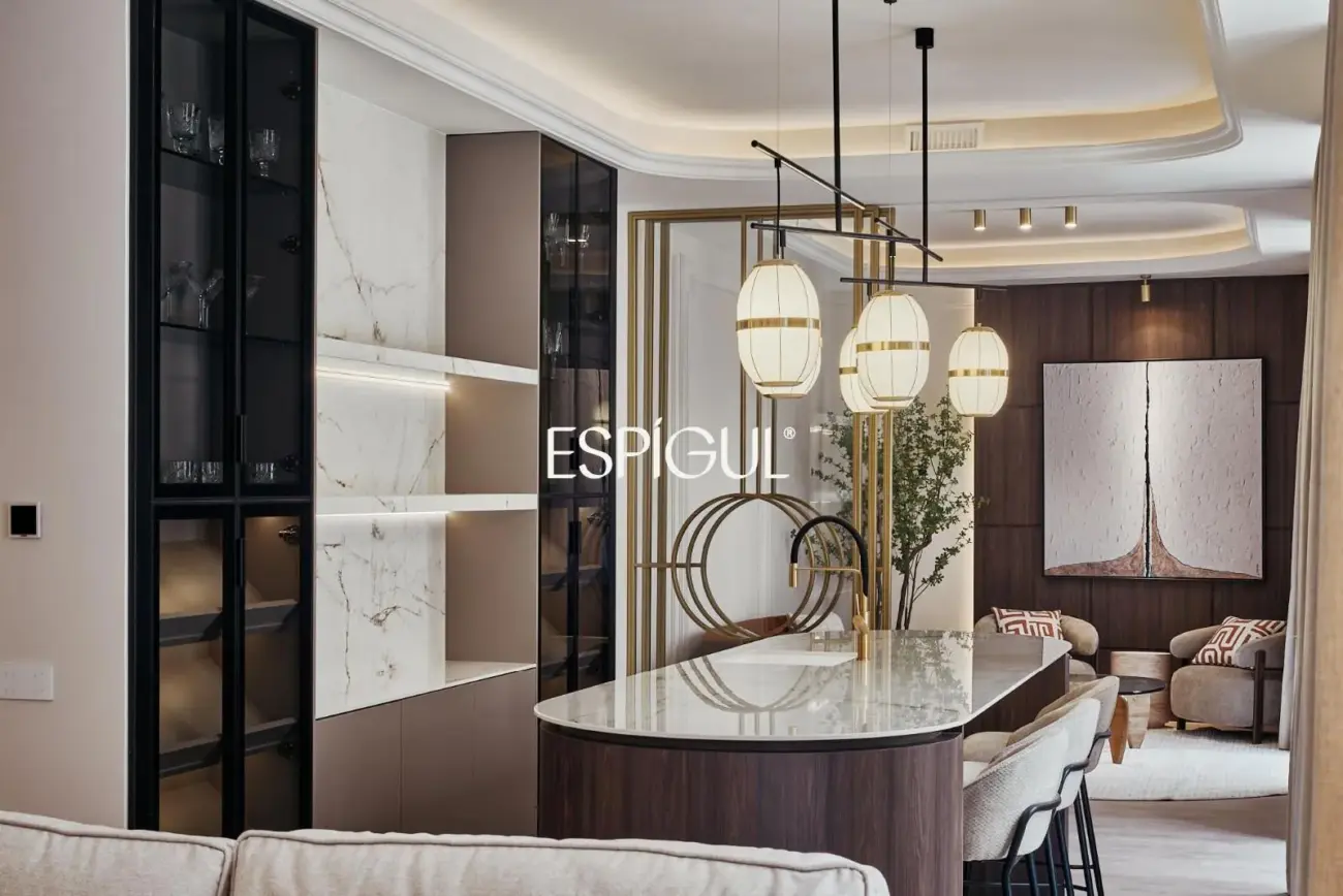 Appartement à vendre rénové et meublé dans immeuble classique, Justicia