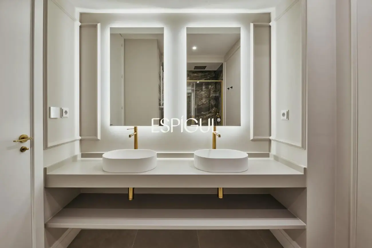 Apartment for sale located in the exclusive Salamanca district, Madrid