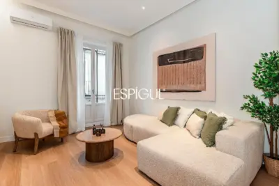 Piso recién reformado en Valverde, Malasaña