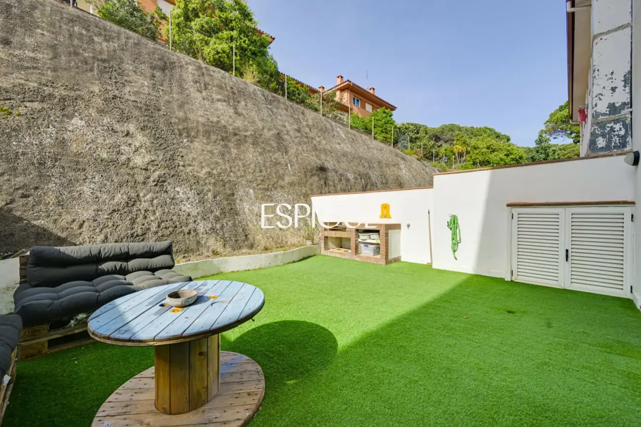 Erdgeschosswohnung mit Garten in Sant Andreu de Llavaneres