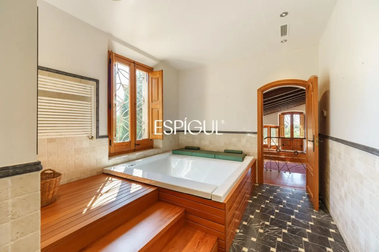 A luxury haven of serenity with endless Mediterranean views in Cabrera de Mar