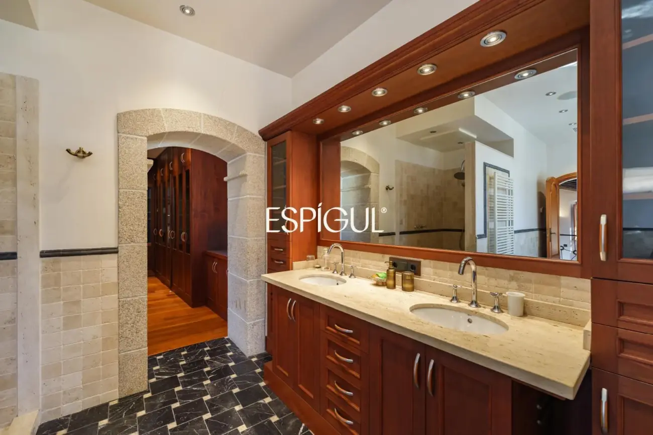 A luxury haven of serenity with endless Mediterranean views in Cabrera de Mar