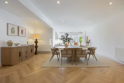 Se vende espectacular piso reformado en el corazón del barrio de Recoletos