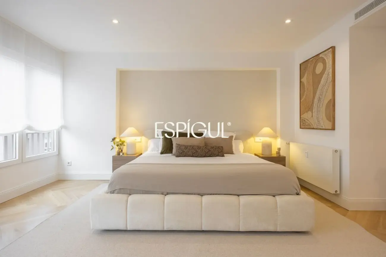 Se vende espectacular piso reformado en el corazón del barrio de Recoletos