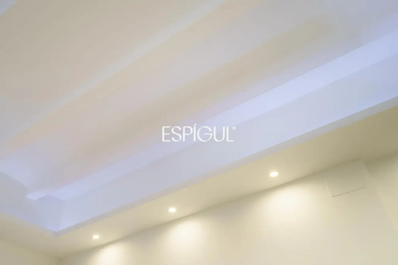 Renovated apartment with balcony in a period building in Sant Antoni