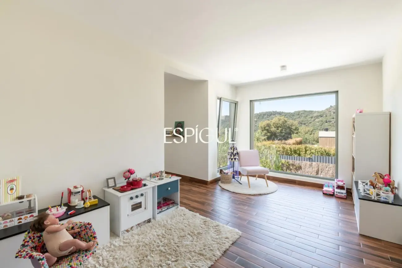 Vivre le luxe à Cabrils : vues, design et exclusivité