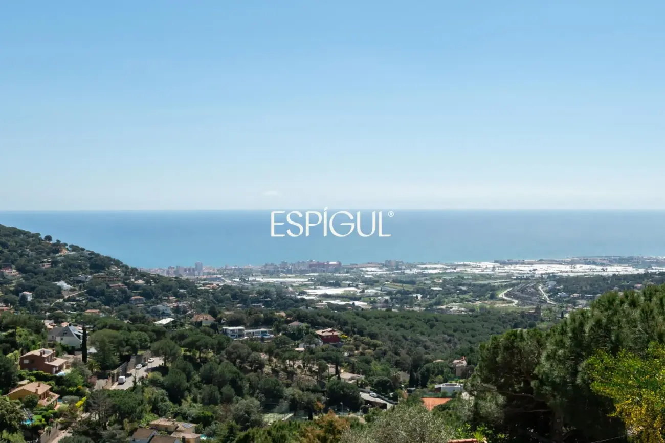 Vivre le luxe à Cabrils : vues, design et exclusivité