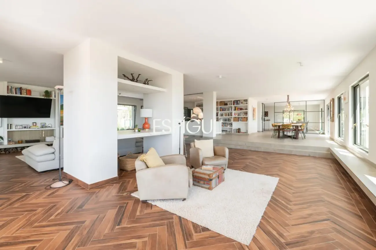 Vivre le luxe à Cabrils : vues, design et exclusivité