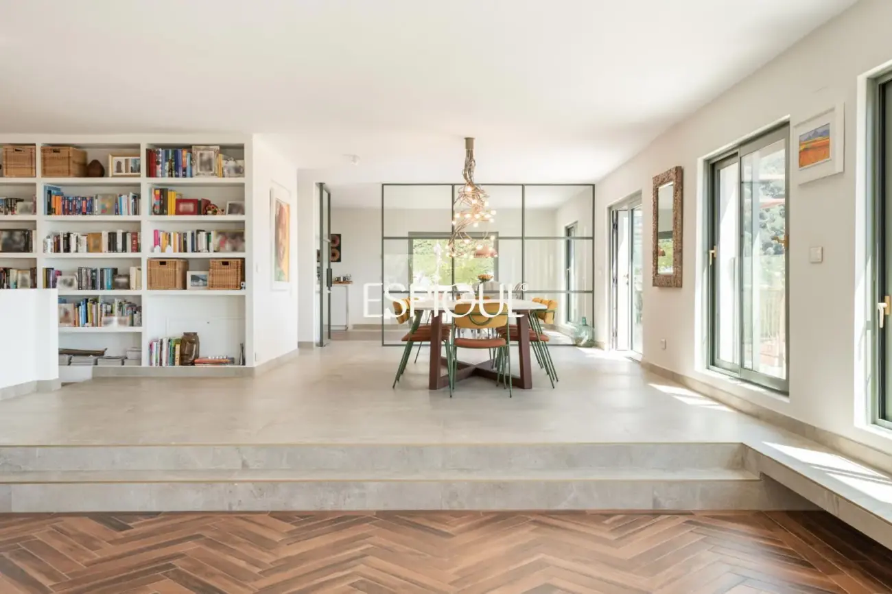 Vivre le luxe à Cabrils : vues, design et exclusivité