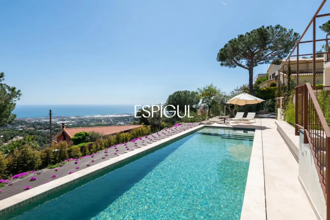 Vivre le luxe à Cabrils : vues, design et exclusivité