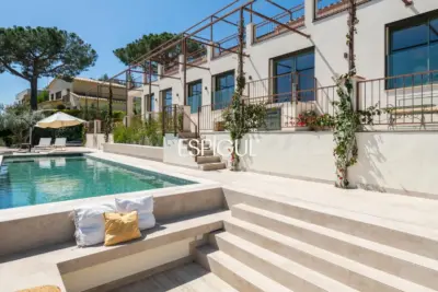 Vivre le luxe à Cabrils : vues, design et exclusivité