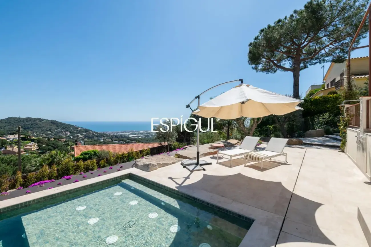 Vivre le luxe à Cabrils : vues, design et exclusivité