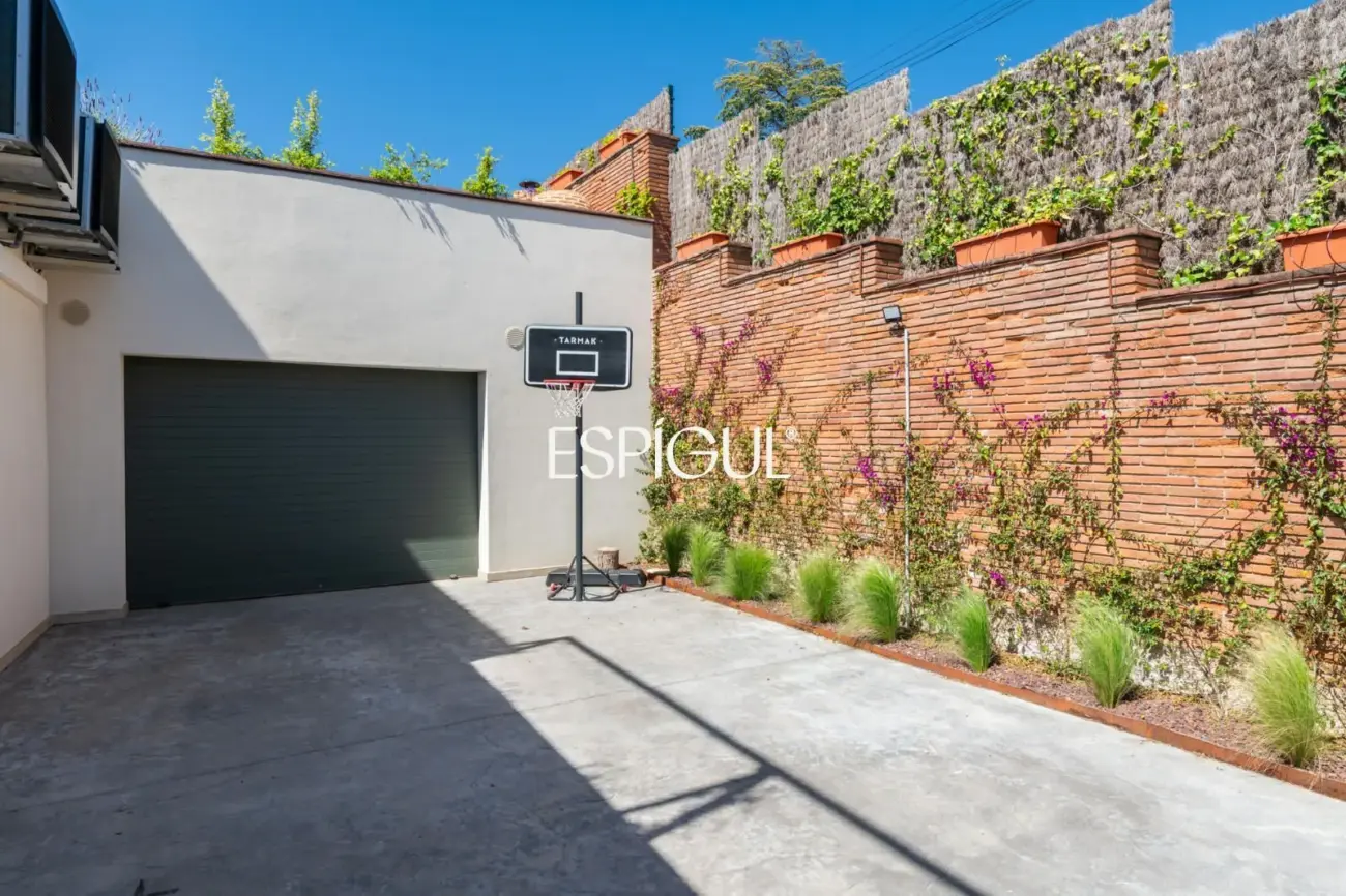 Vivre le luxe à Cabrils : vues, design et exclusivité