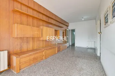 7ª Planta con Sol Directo, 4 Habitaciones y Parking incluido junto a Can Batlló
