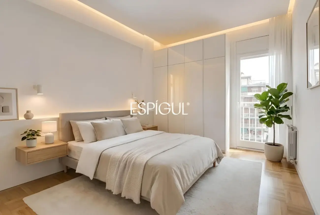 7ª Planta con Sol Directo, 4 Habitaciones y Parking incluido junto a Can Batlló