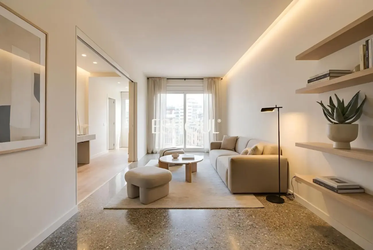 7ª Planta con Sol Directo, 4 Habitaciones y Parking incluido junto a Can Batlló
