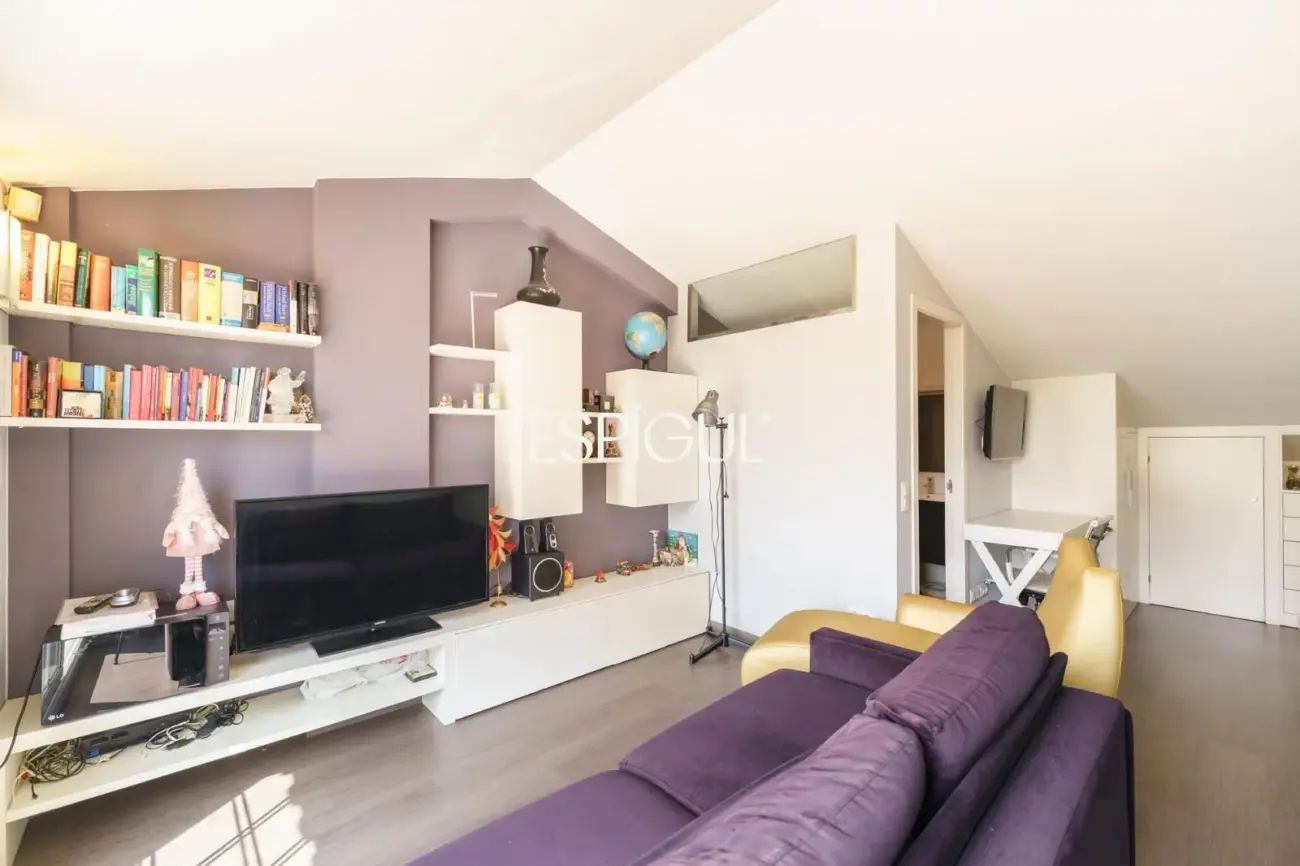 Spacious renovated house with a large terrace in the center of Vilassar de Mar