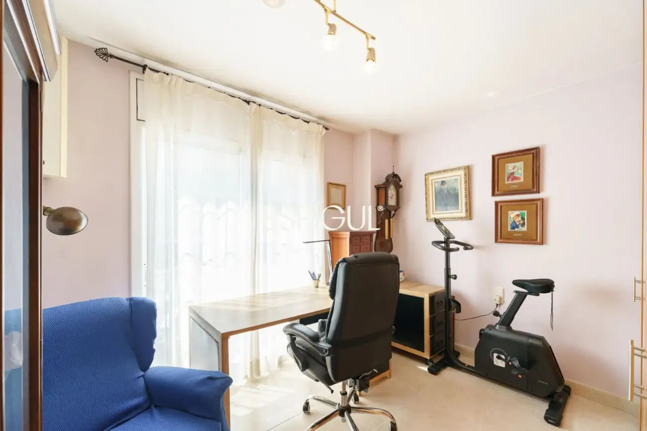 Spacious renovated house with a large terrace in the center of Vilassar de Mar