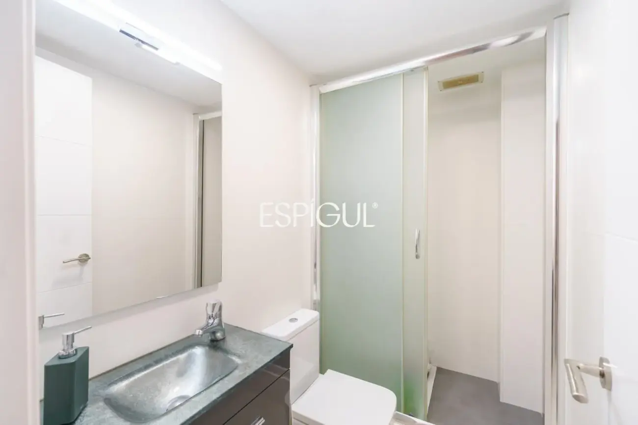 Spacious renovated house with a large terrace in the center of Vilassar de Mar