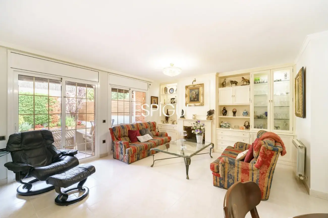 Spacious renovated house with a large terrace in the center of Vilassar de Mar