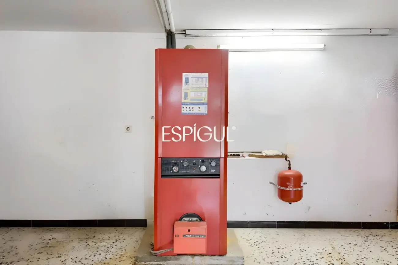 Àmplia vil·la amb piscina privada a Mas Pallí, Calonge
