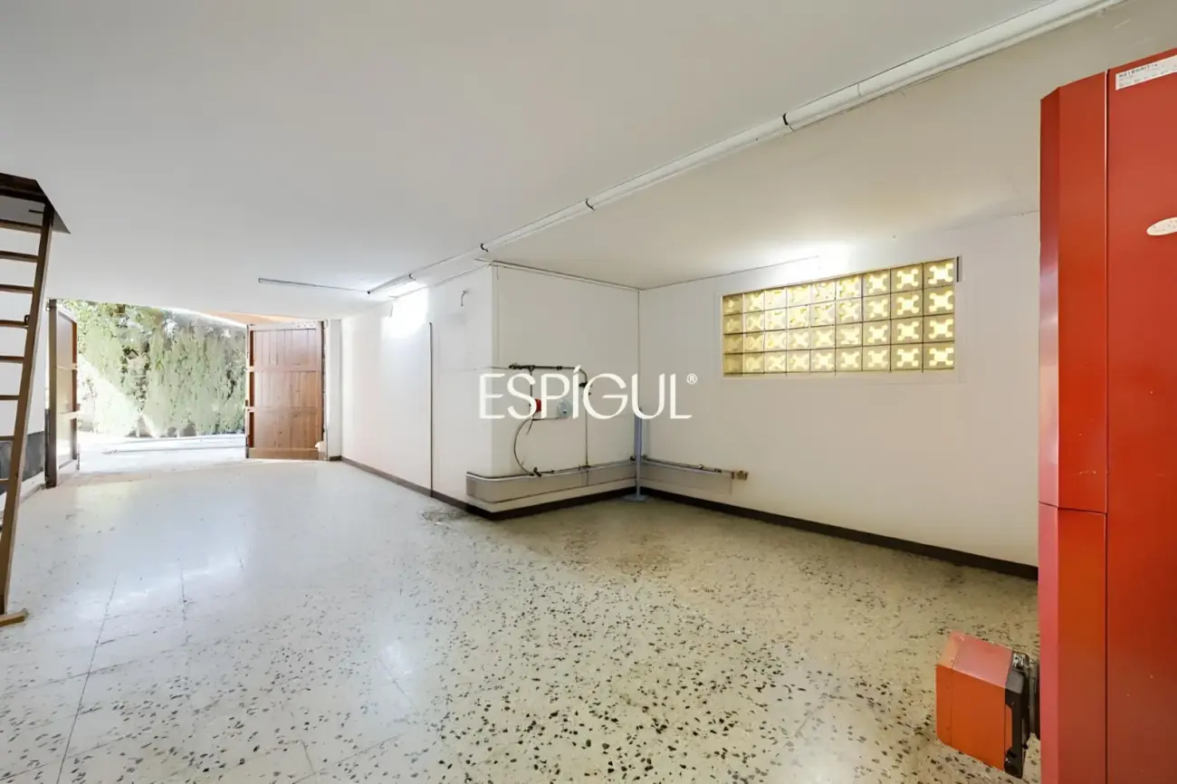 Àmplia vil·la amb piscina privada a Mas Pallí, Calonge