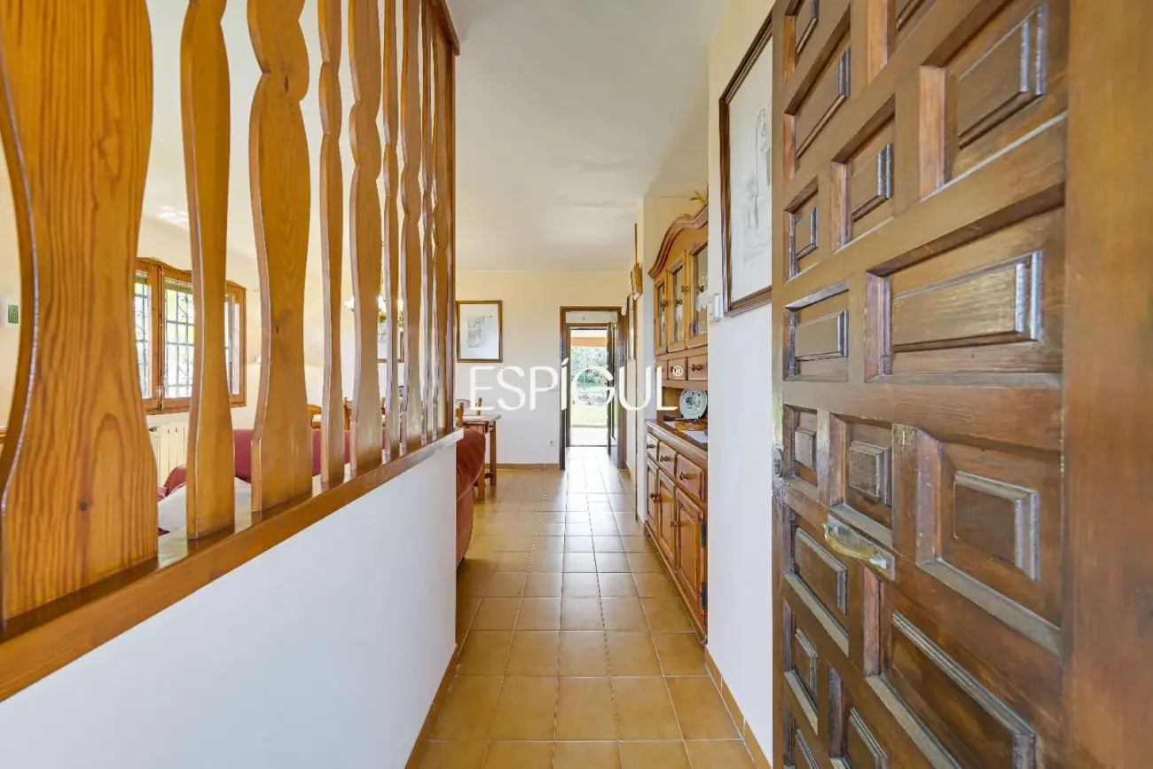 Àmplia vil·la amb piscina privada a Mas Pallí, Calonge