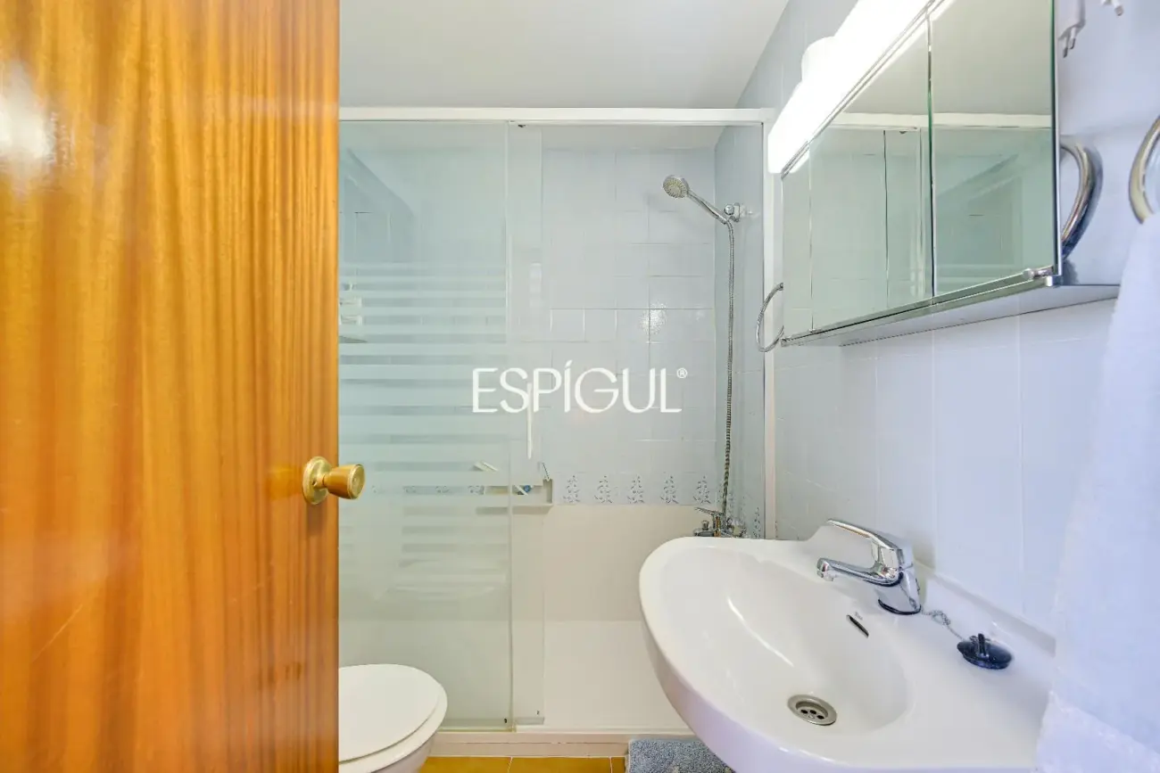 Àmplia vil·la amb piscina privada a Mas Pallí, Calonge