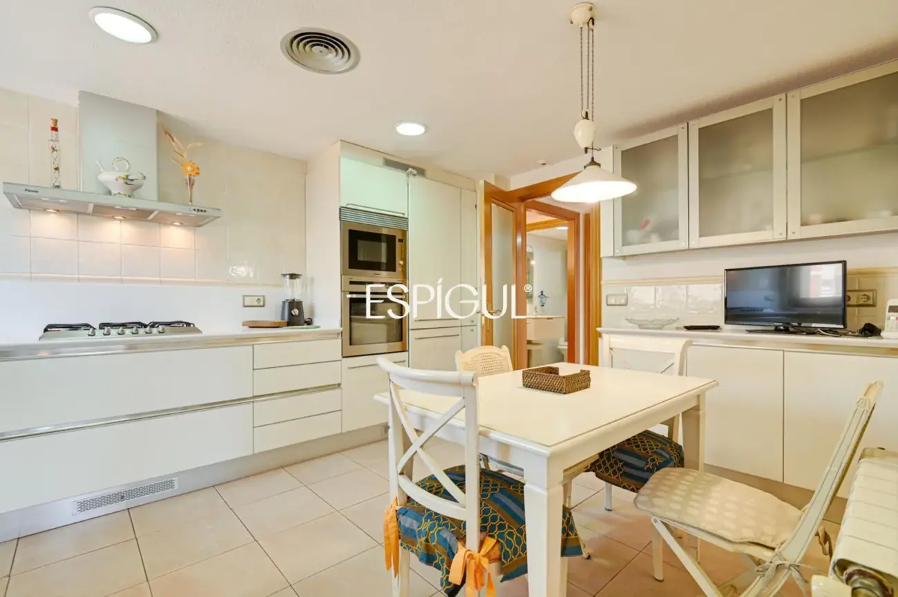 Àtic dúplex a Arenys de Mar de 206 m² amb una terrassa de 20 m²