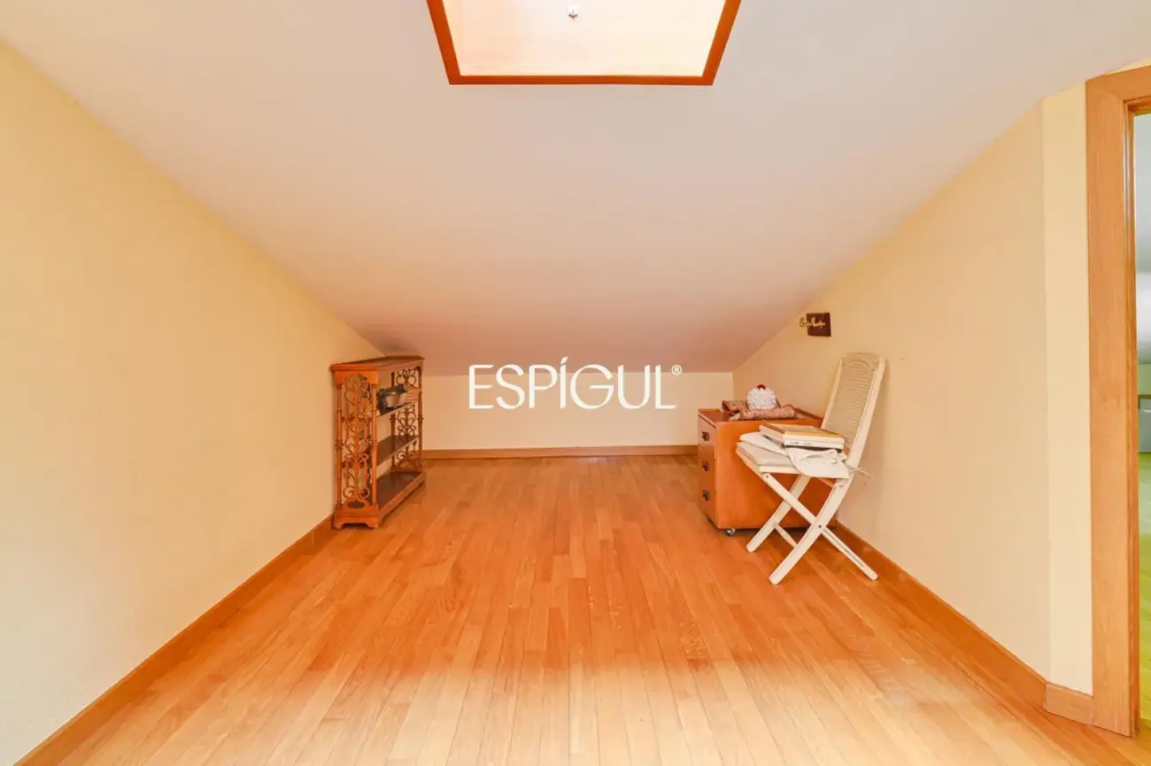 Àtic dúplex a Arenys de Mar de 206 m² amb una terrassa de 20 m²