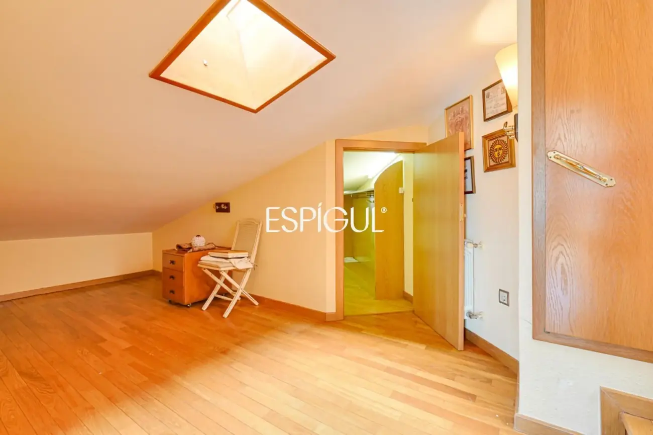 Àtic dúplex a Arenys de Mar de 206 m² amb una terrassa de 20 m²