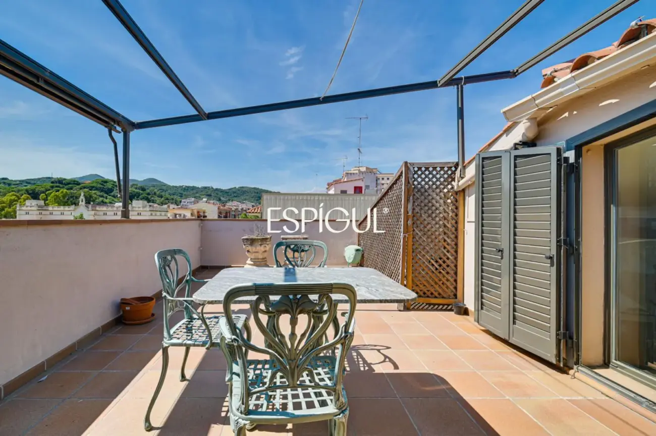 Àtic dúplex a Arenys de Mar de 206 m² amb una terrassa de 20 m²