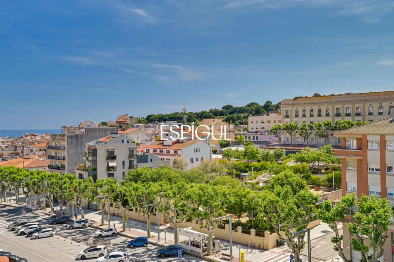 Àtic dúplex a Arenys de Mar de 206 m² amb una terrassa de 20 m²
