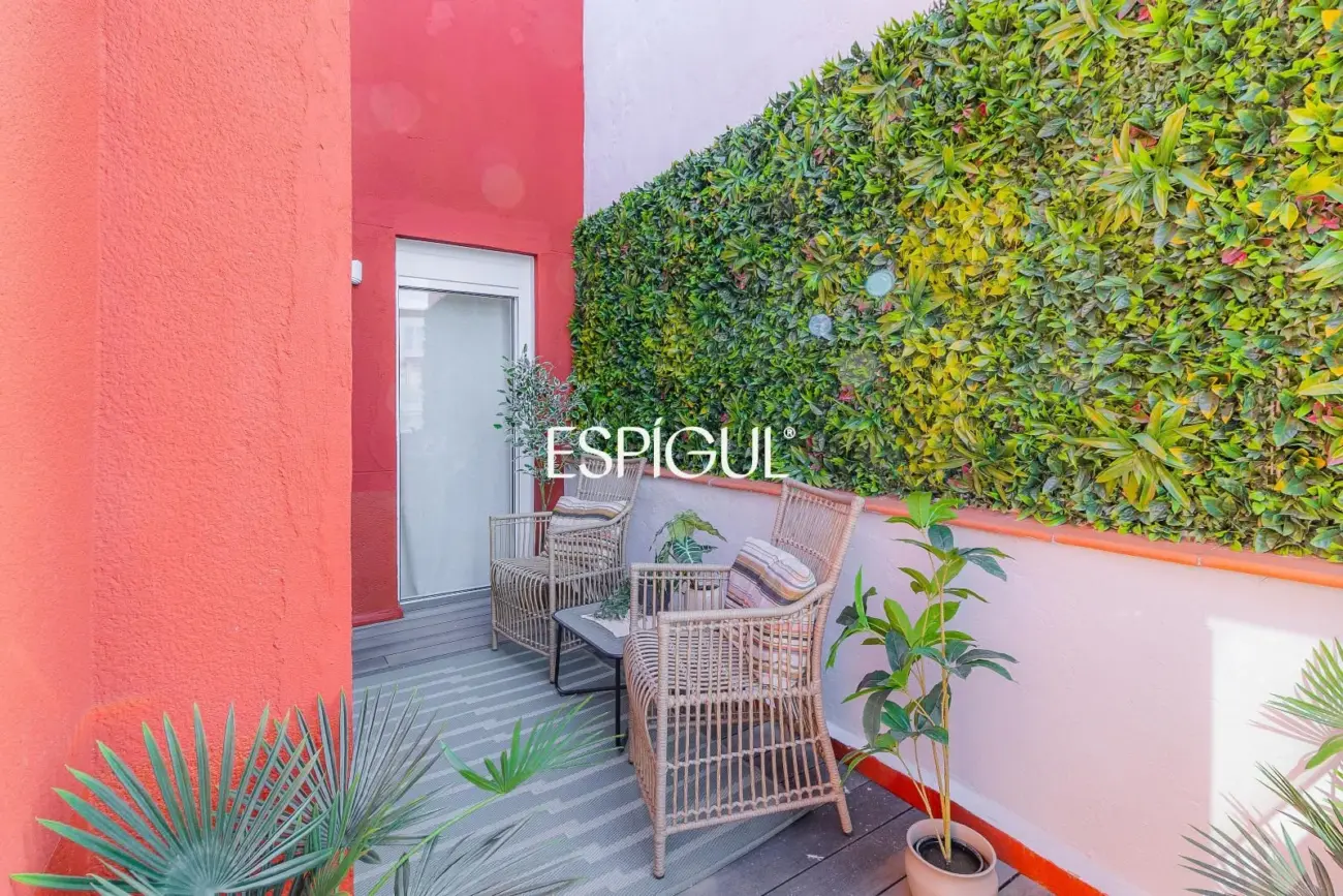 Ático en venta reformado, amueblado con terraza y trastero en Goya, Barrio Salamanca
