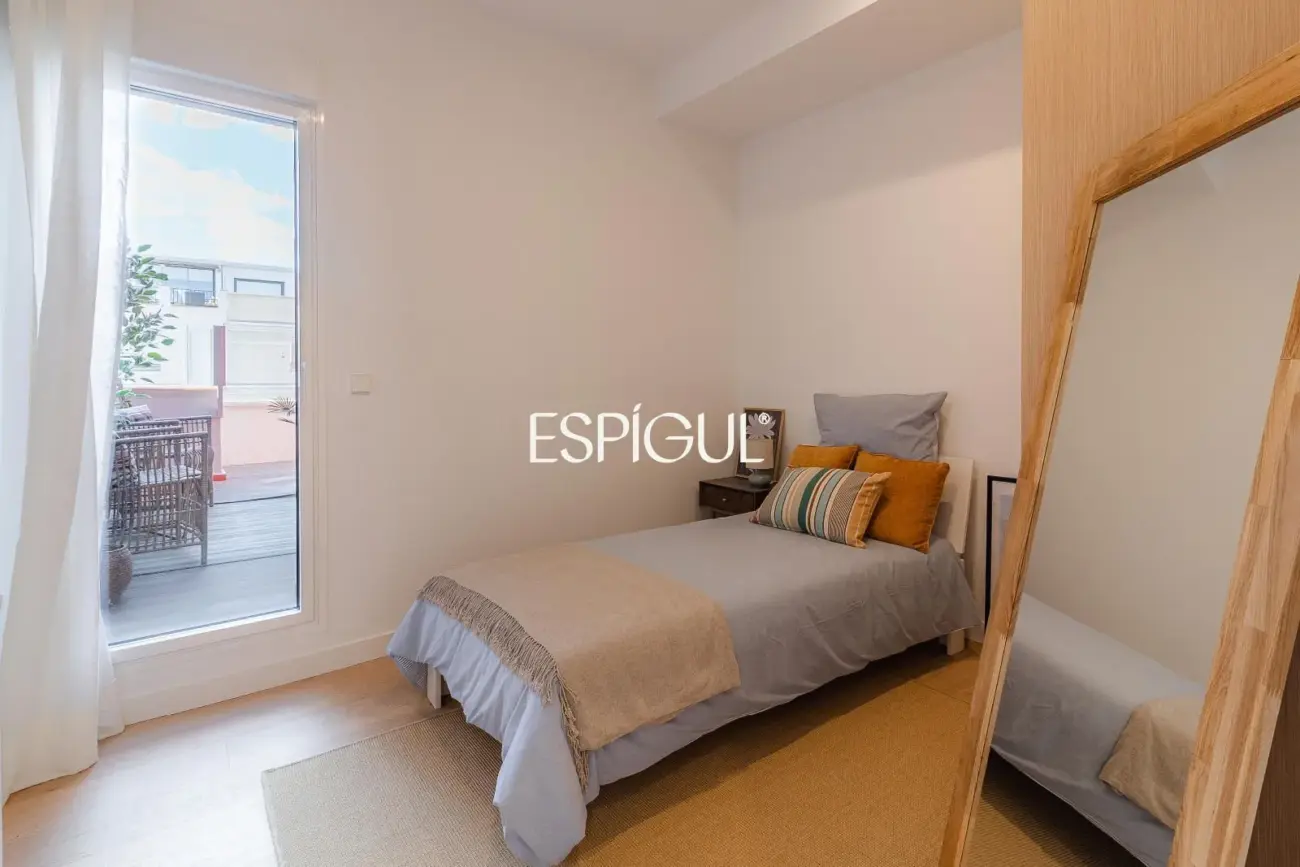 Ático en venta reformado, amueblado con terraza y trastero en Goya, Barrio Salamanca