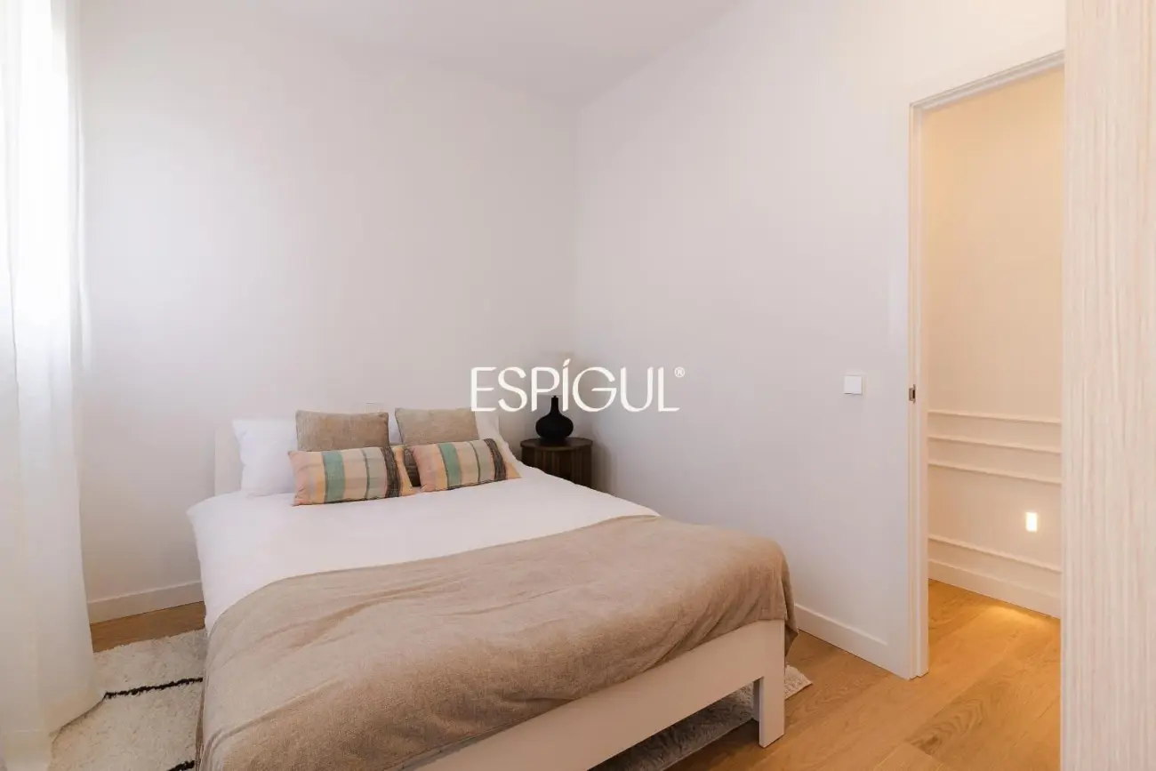 Ático en venta reformado, amueblado con terraza y trastero en Goya, Barrio Salamanca