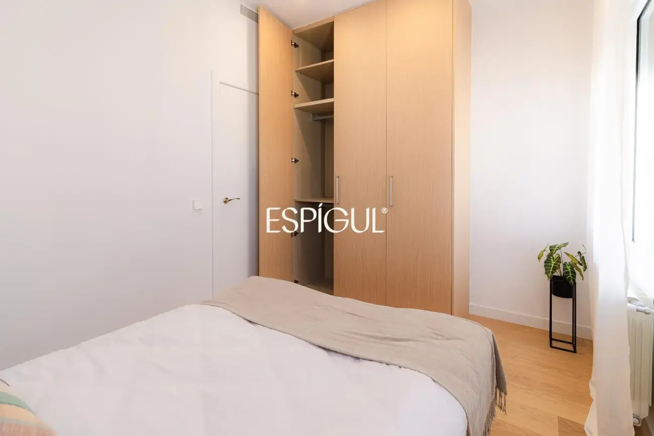 Ático en venta reformado, amueblado con terraza y trastero en Goya, Barrio Salamanca