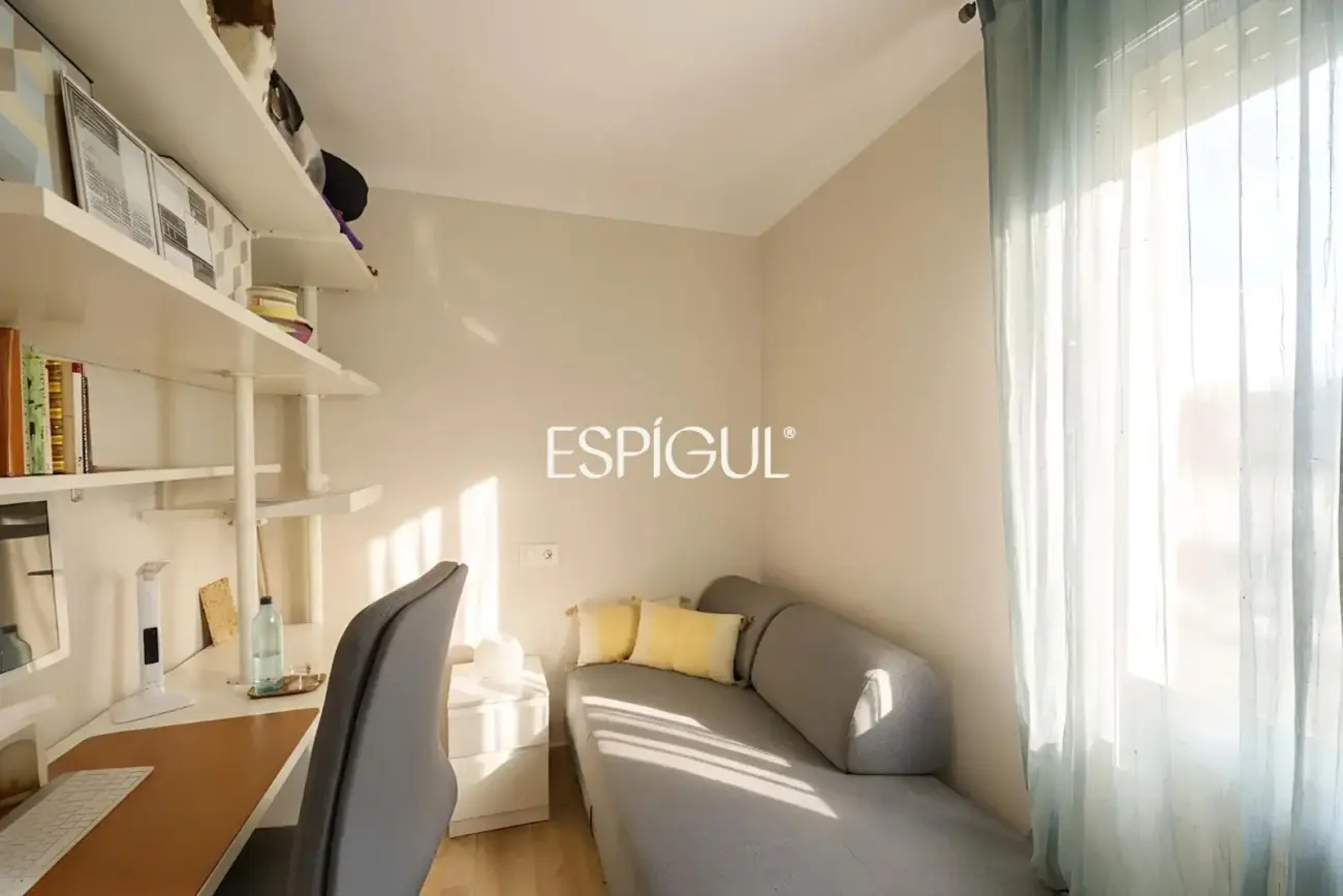 Bonito triplex totalmente reformado con vistas al mar en Llavaneres