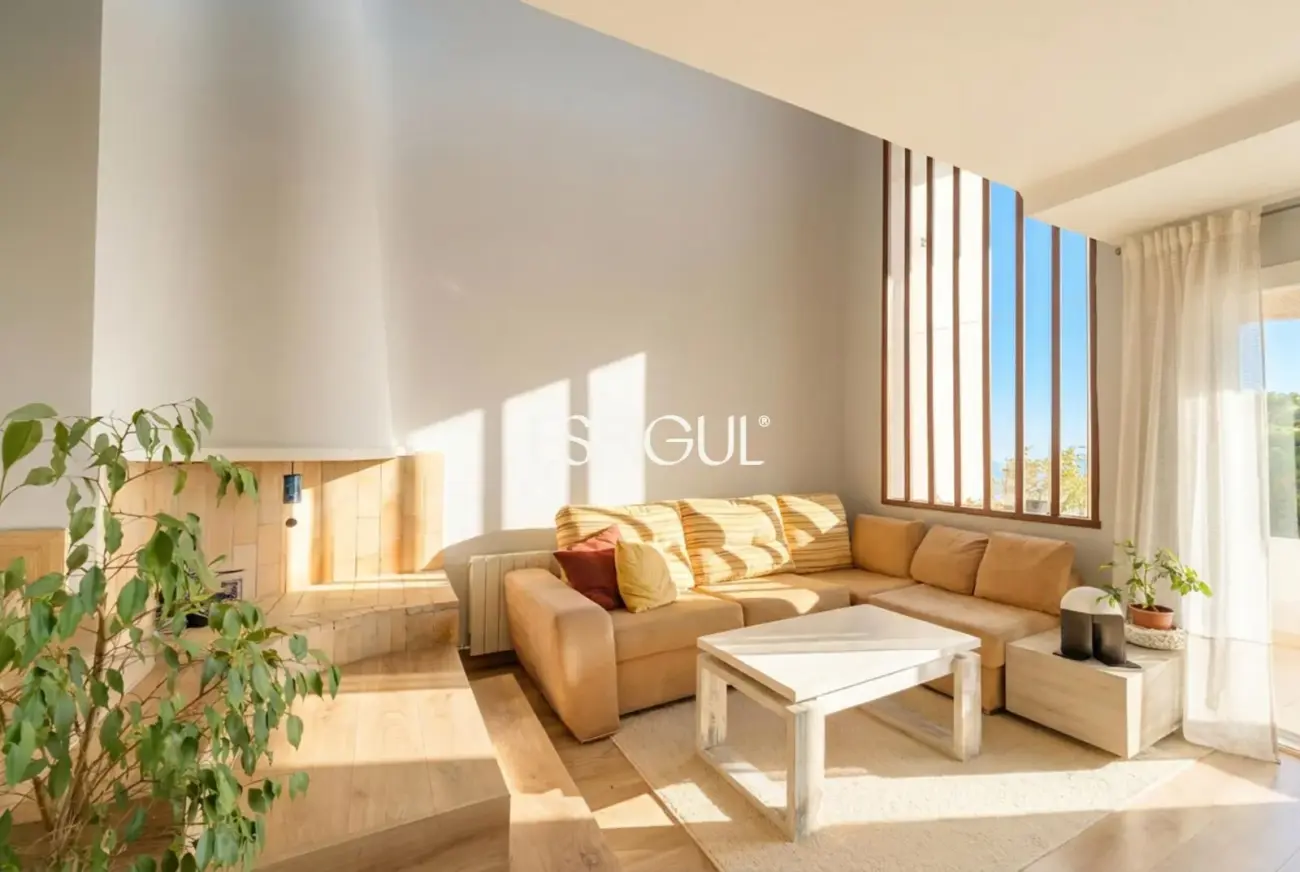 Bonito triplex totalmente reformado con vistas al mar en Llavaneres
