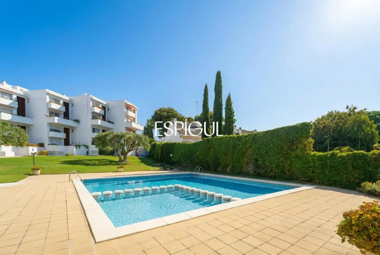Bonito triplex totalmente reformado con vistas al mar en Llavaneres