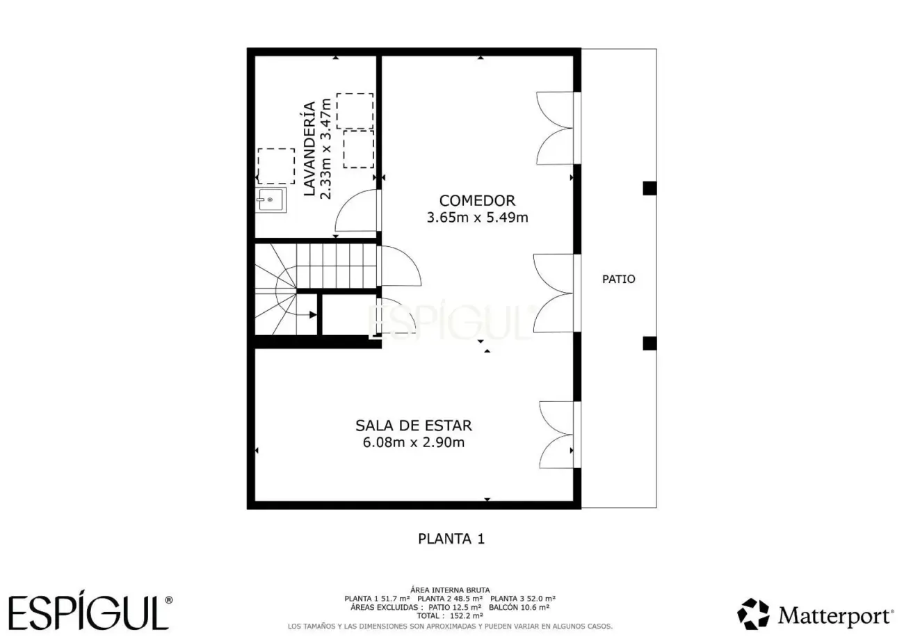 Casa adosada con jardín privado y piscina comunitaria en Albons