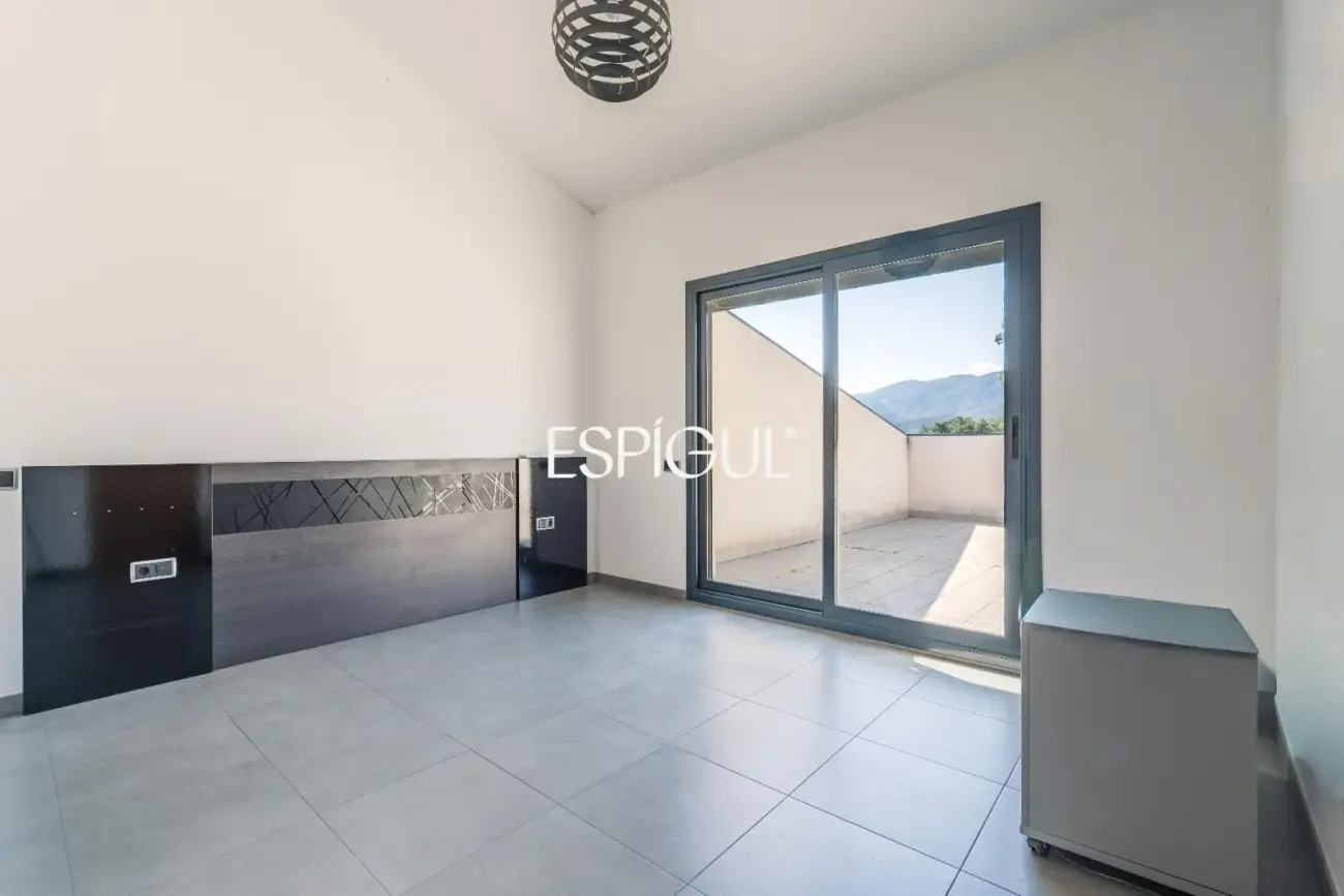 Casa moderna i lluminosa a Santa Coloma de Farners