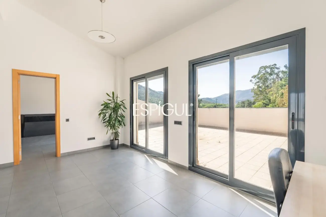 Casa moderna i lluminosa a Santa Coloma de Farners