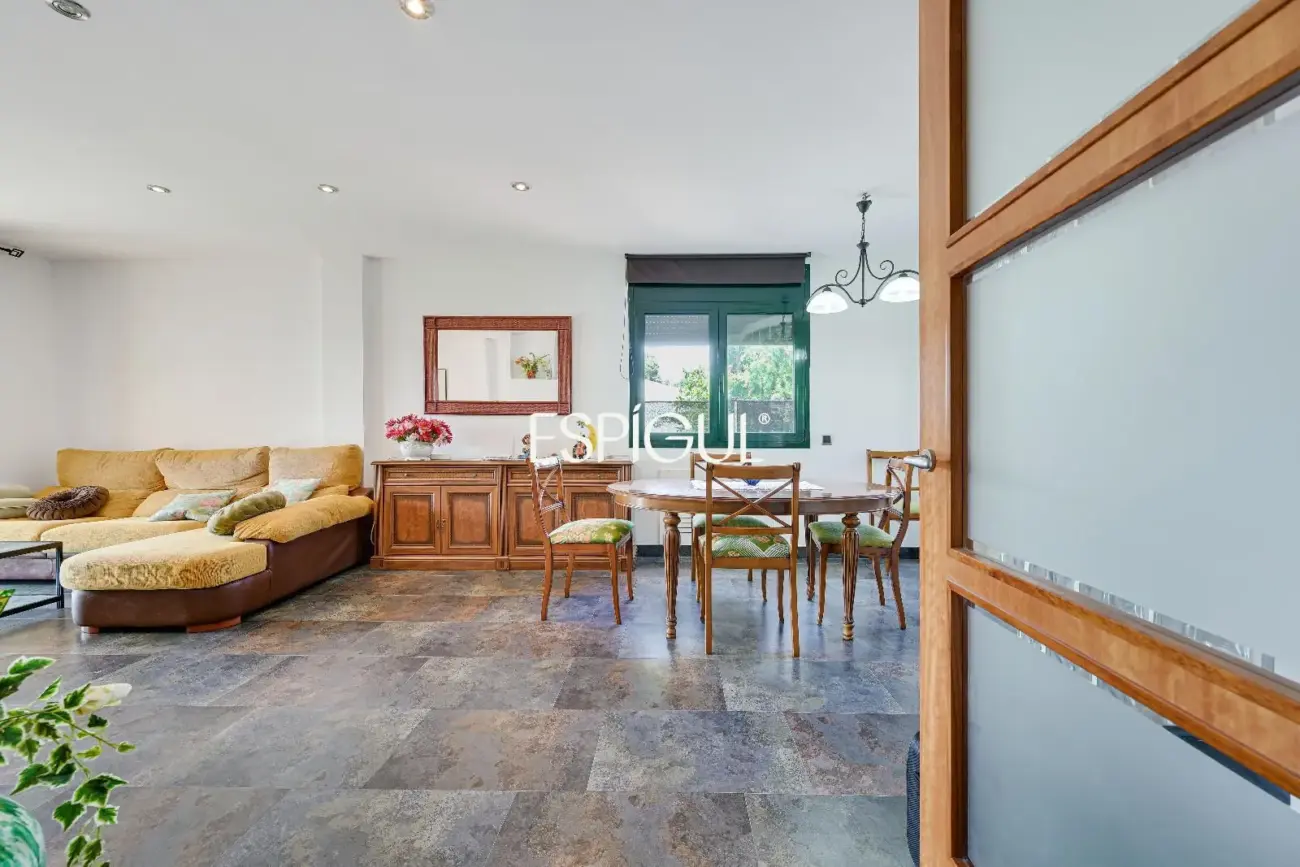 Casa unifamiliar de luxe amb piscina privada a prop de la platja de Riells