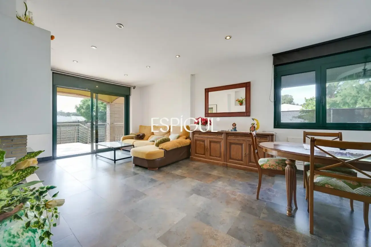 Casa unifamiliar de luxe amb piscina privada a prop de la platja de Riells